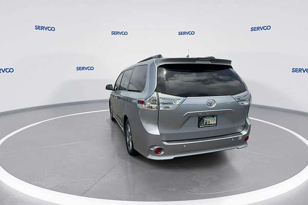 2018 Toyota SIENNA SE Premium
