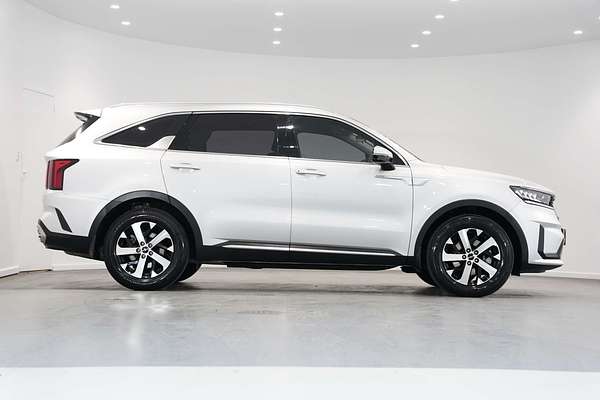 2023 Kia Sorento Sport MQ4