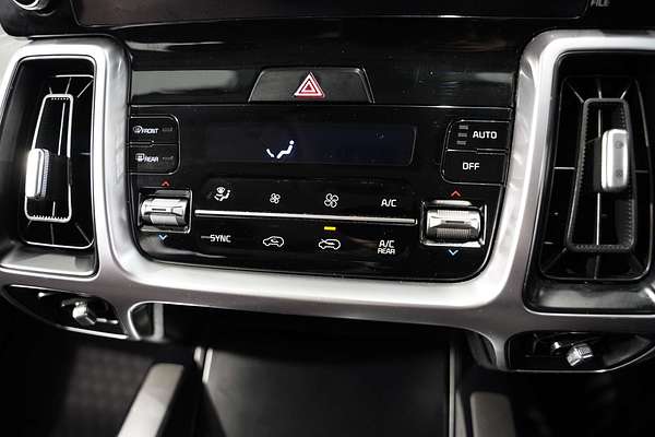 2023 Kia Sorento Sport MQ4