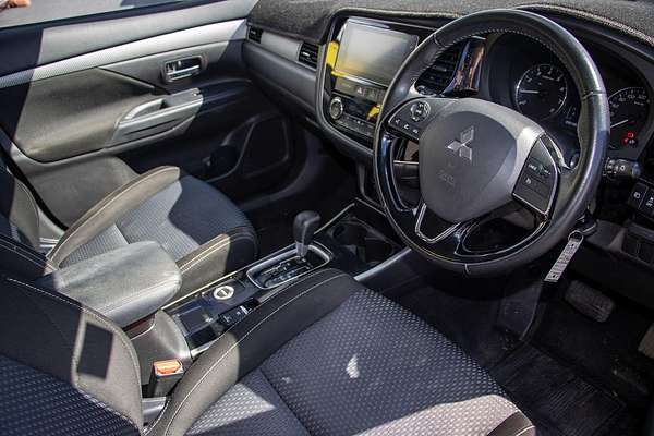 2017 Mitsubishi Outlander ES ZL
