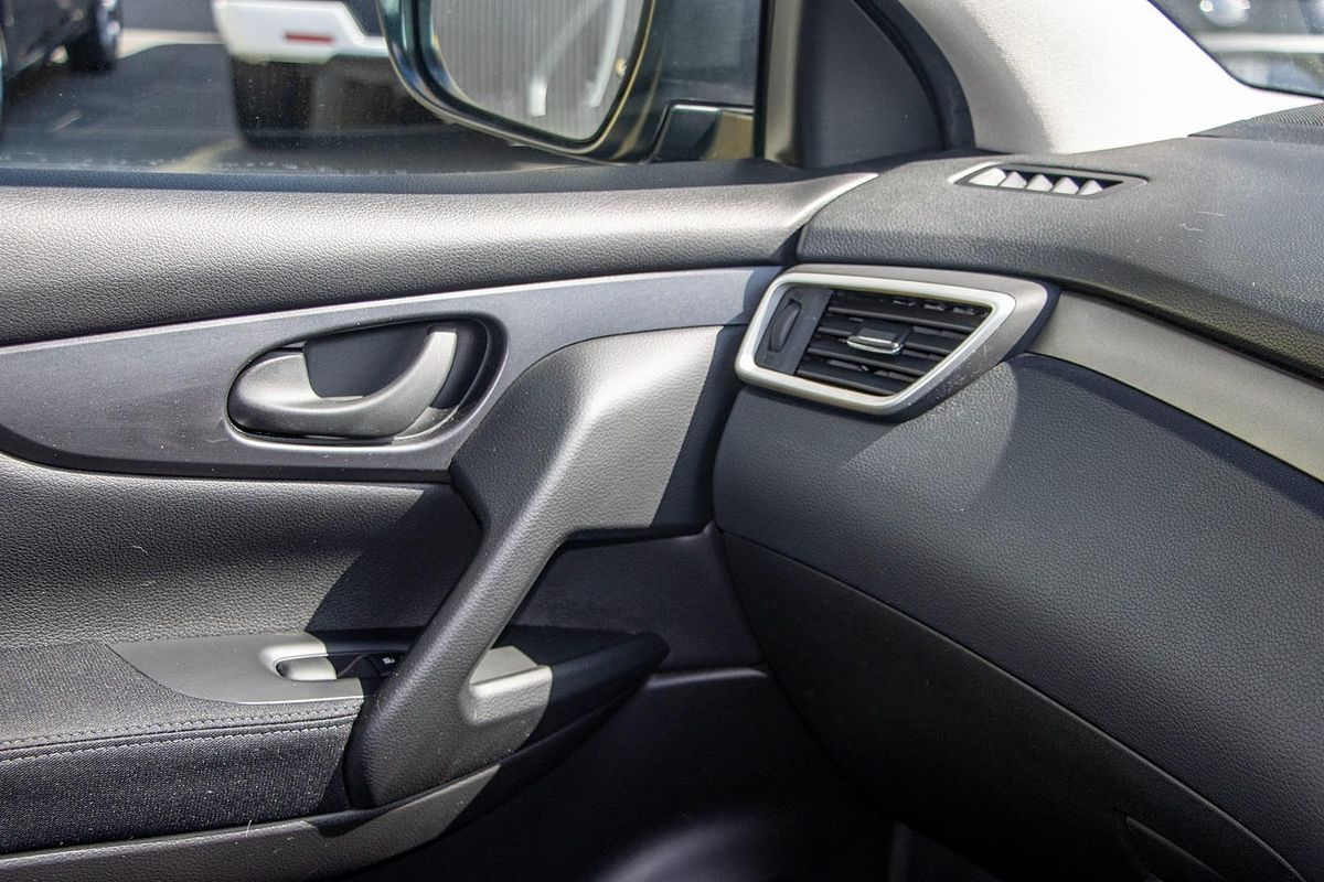 2014 Nissan QASHQAI ST J11
