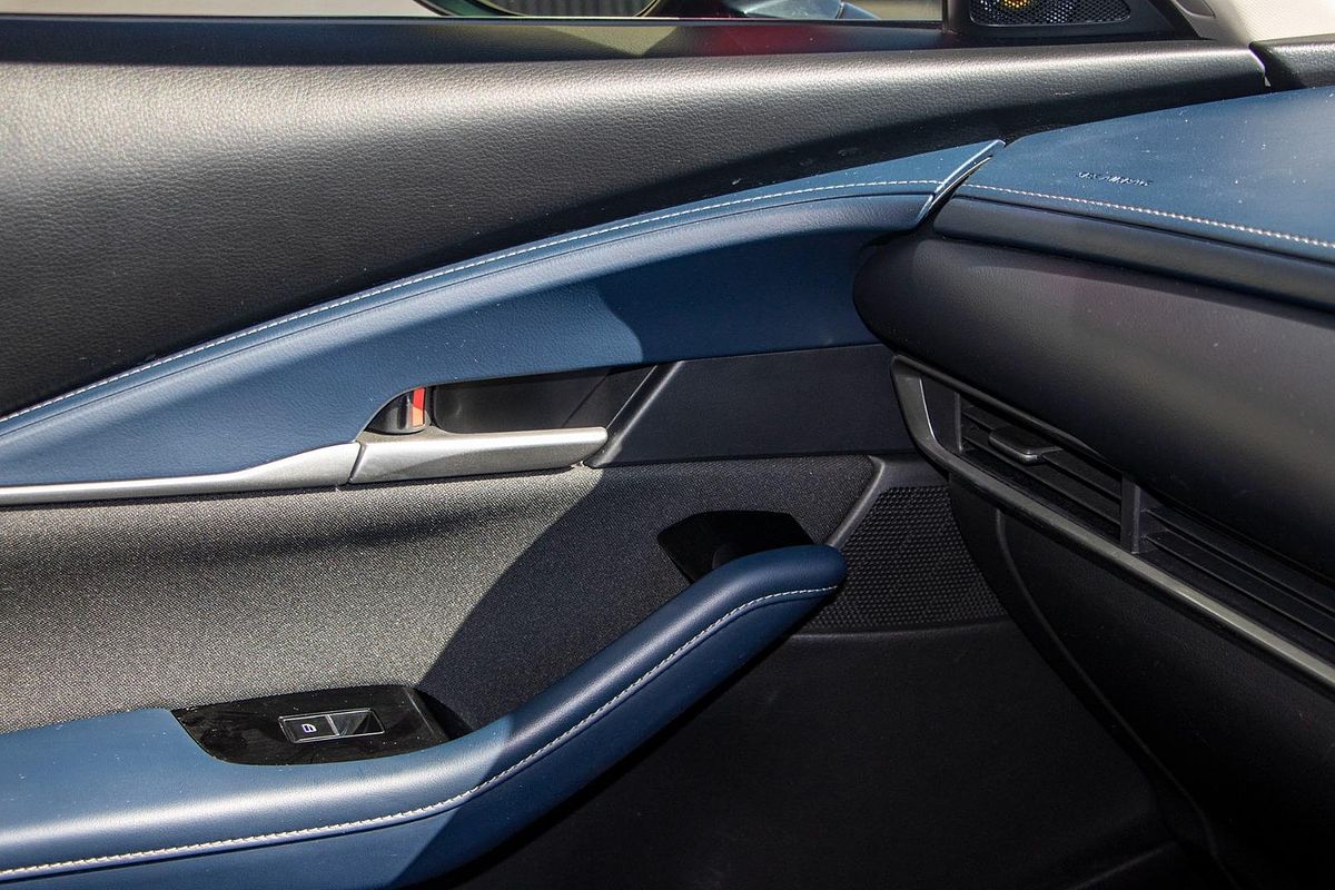 2022 Mazda CX-30 G20e Evolve M Hybrid DM Series