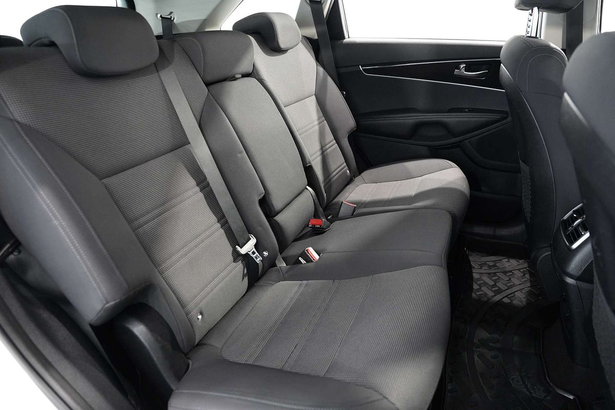 2019 Kia Sorento Si UM