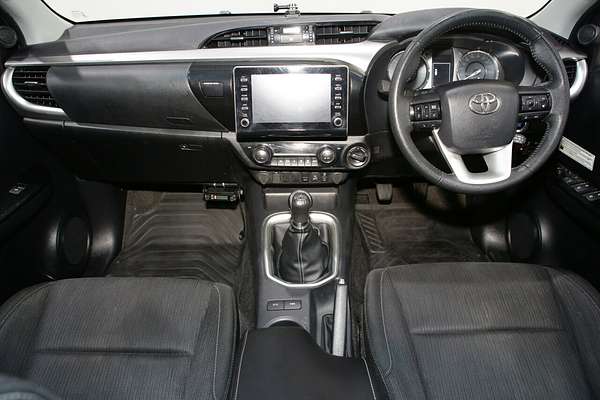 2022 Toyota Hilux SR5 GUN126R 4X4