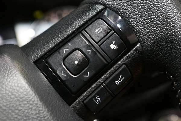 2022 Toyota Hilux SR5 GUN126R 4X4