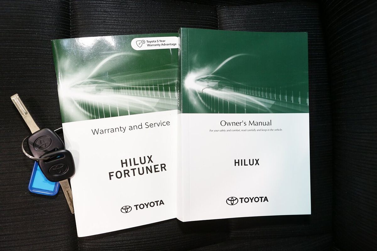 2022 Toyota Hilux SR5 GUN126R 4X4