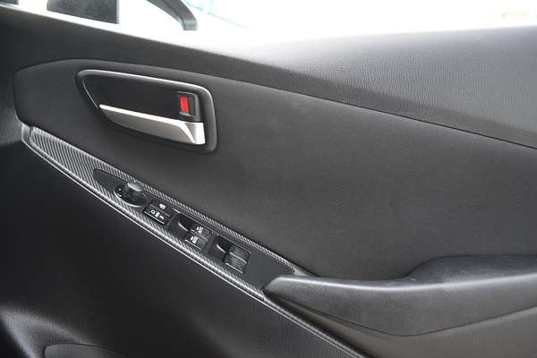 2024 Mazda 2 G15 Pure DJ Series