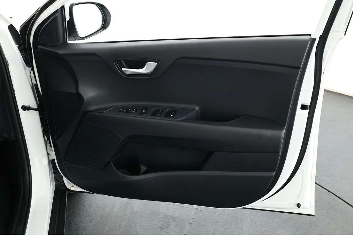 2025 Kia Stonic S YB