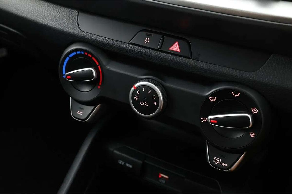 2025 Kia Stonic S YB