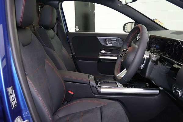 2025 Mercedes-Benz GLA-Class GLA250 H247