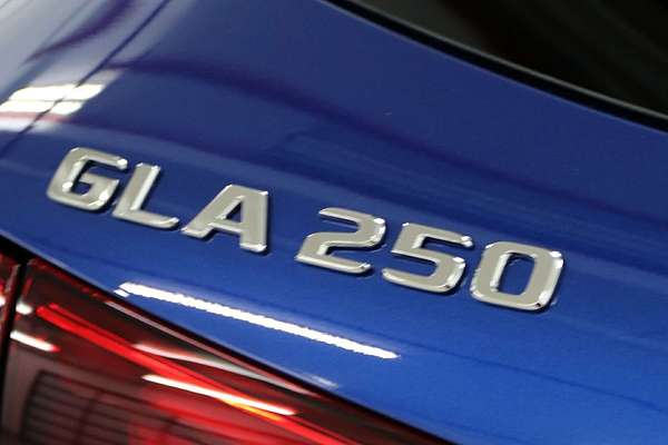 2025 Mercedes-Benz GLA-Class GLA250 H247
