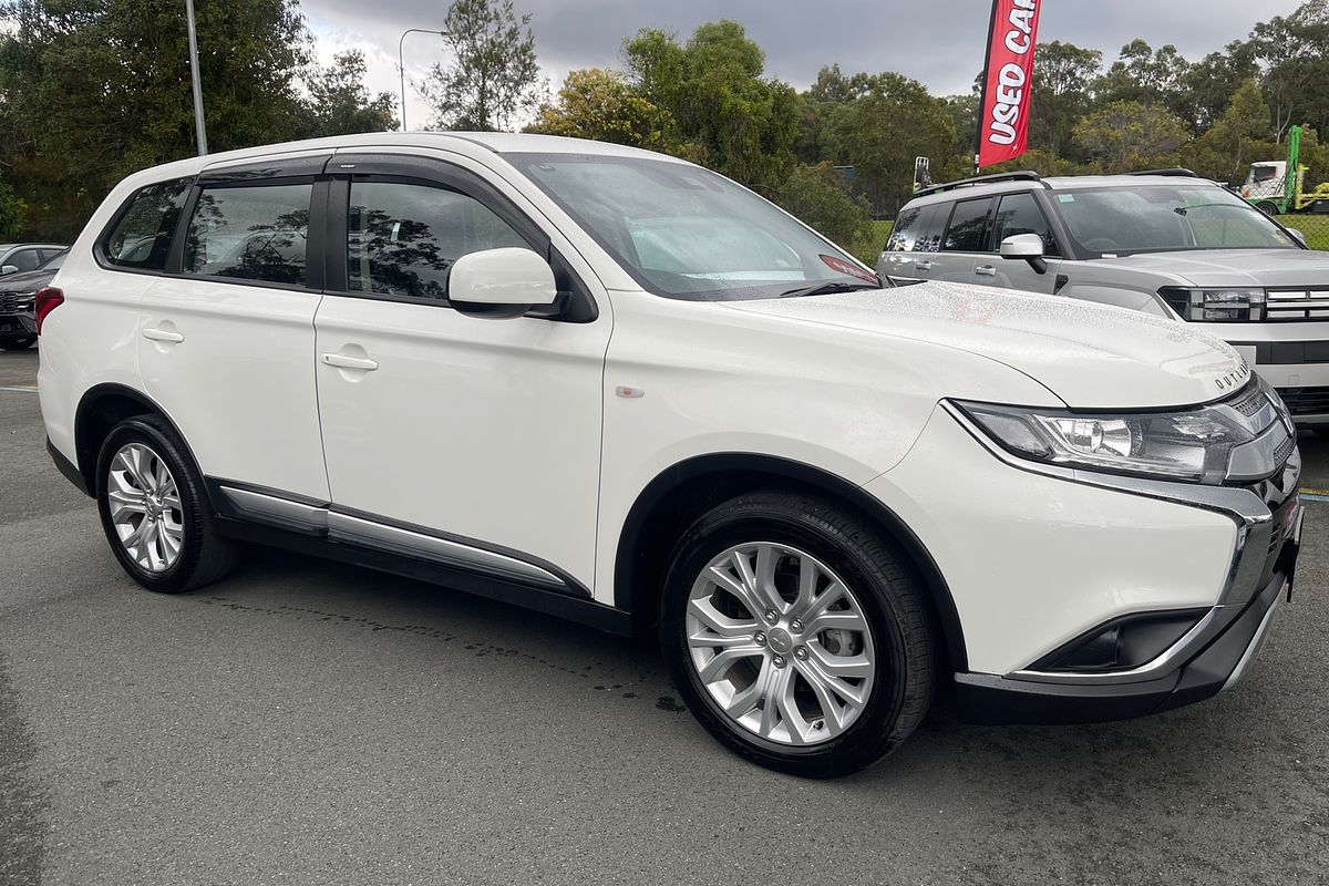 2021 Mitsubishi Outlander ES ZL