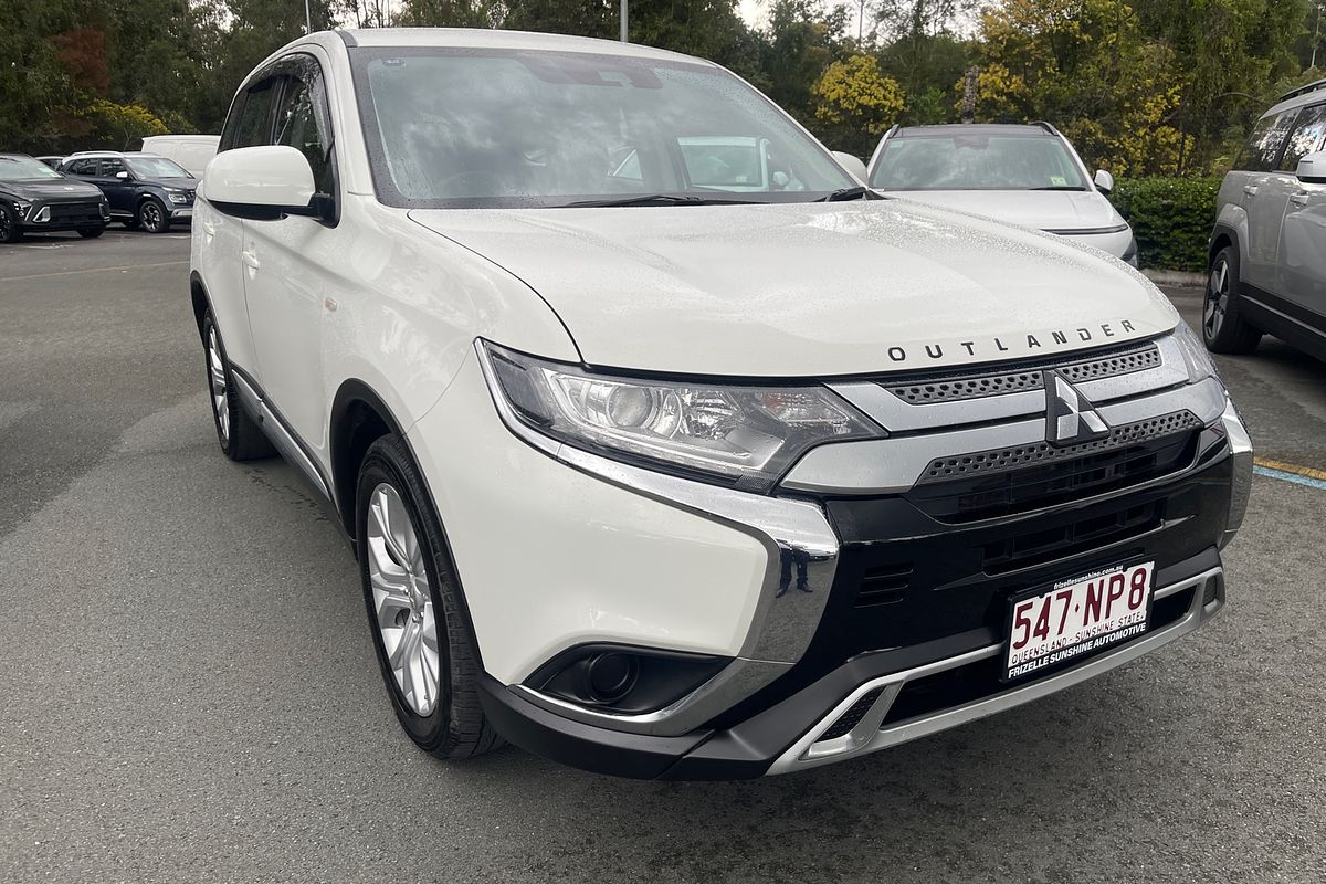 2021 Mitsubishi Outlander ES ZL