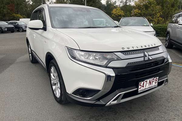 2021 Mitsubishi Outlander ES ZL