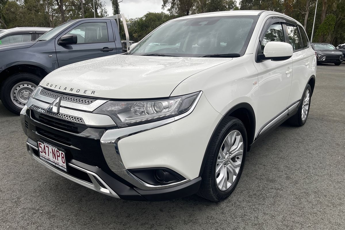 2021 Mitsubishi Outlander ES ZL