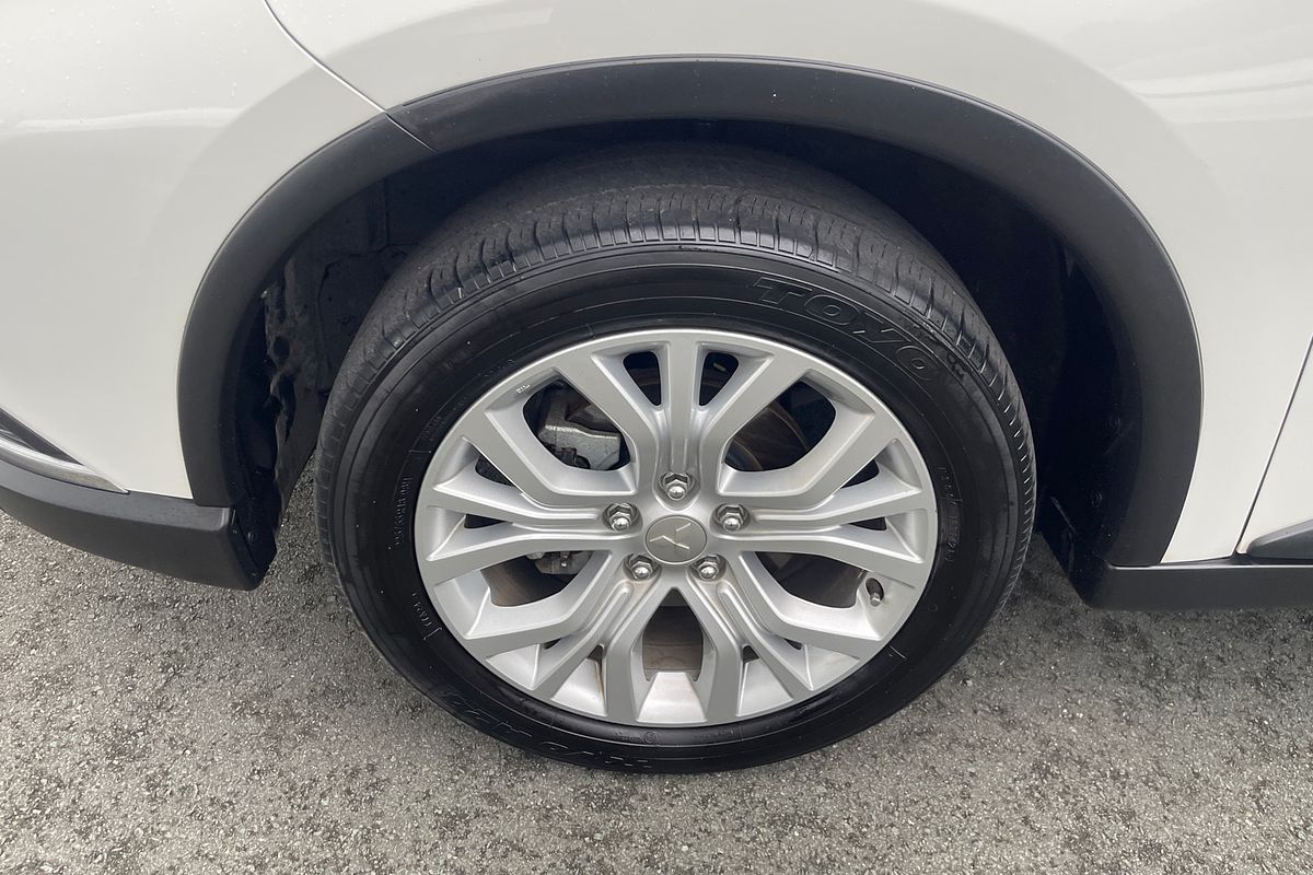 2021 Mitsubishi Outlander ES ZL