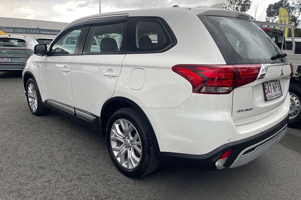 2021 Mitsubishi Outlander ES ZL