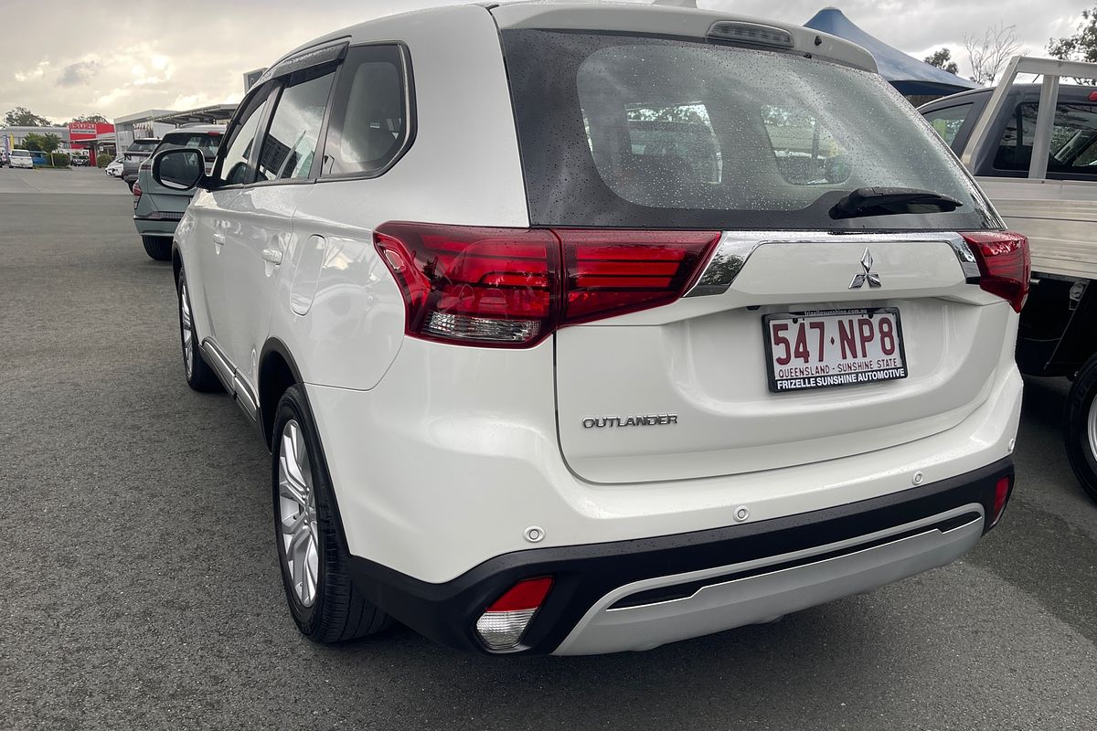 2021 Mitsubishi Outlander ES ZL