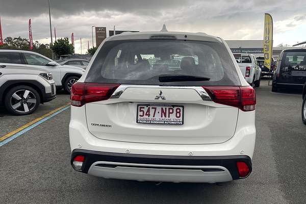 2021 Mitsubishi Outlander ES ZL