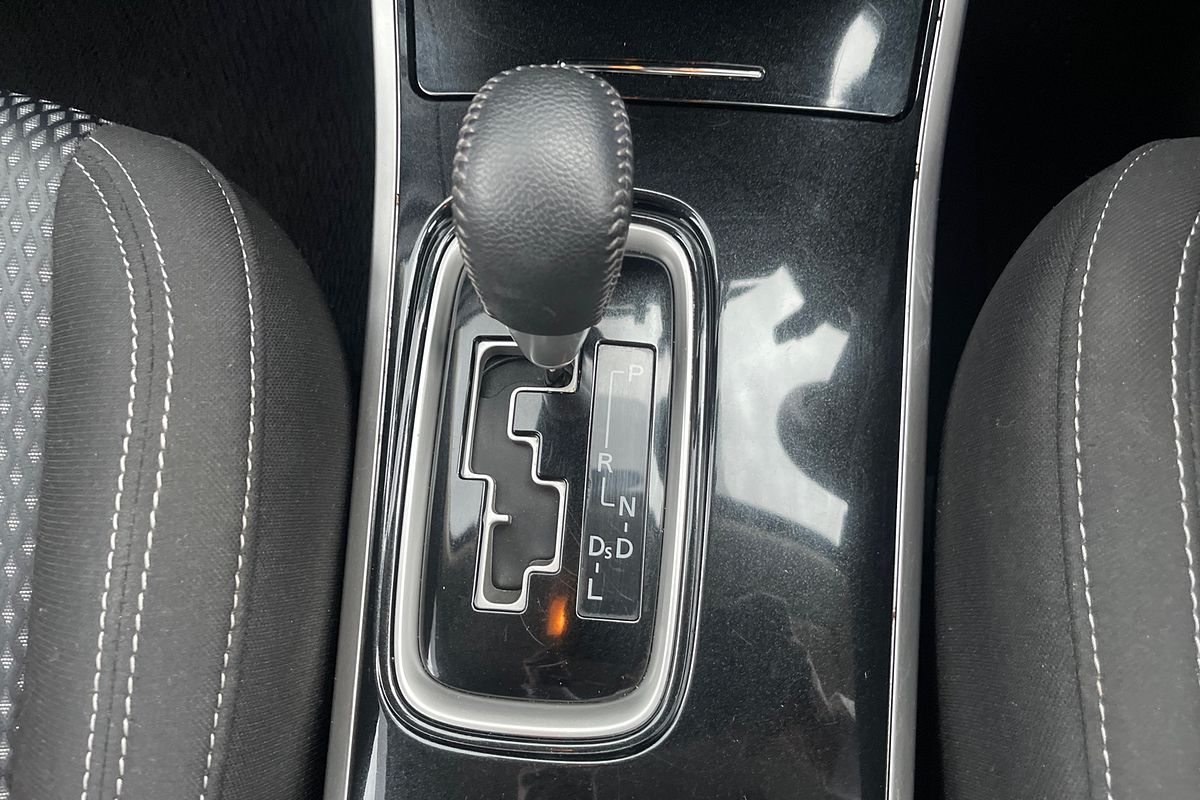 2021 Mitsubishi Outlander ES ZL