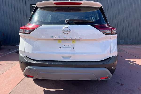 2024 Nissan X-TRAIL ST T33