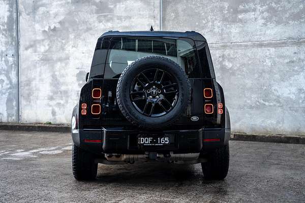 2022 Land Rover Defender 110 D300 SE L663