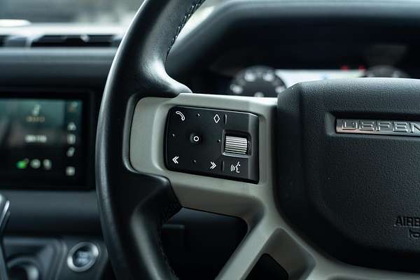 2022 Land Rover Defender 110 D300 SE L663