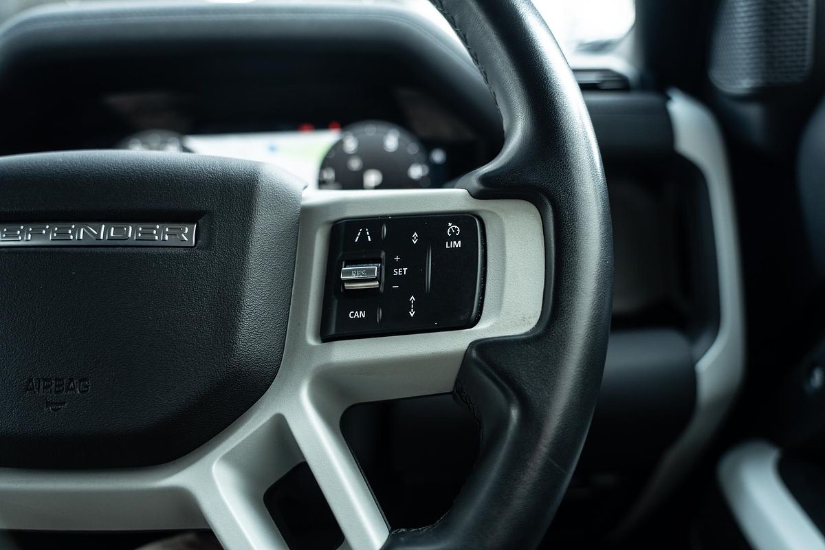 2022 Land Rover Defender 110 D300 SE L663