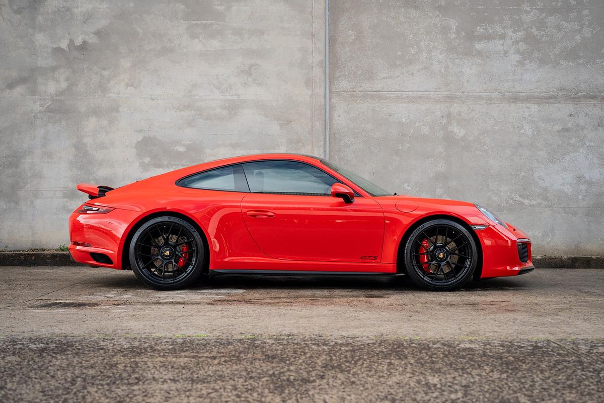 2017 Porsche 911 Carrera GTS 991 II