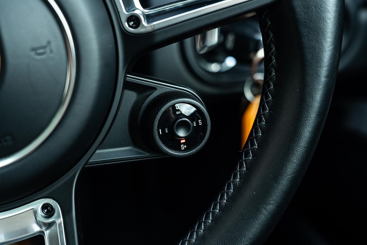 2017 Porsche 911 Carrera GTS 991 II