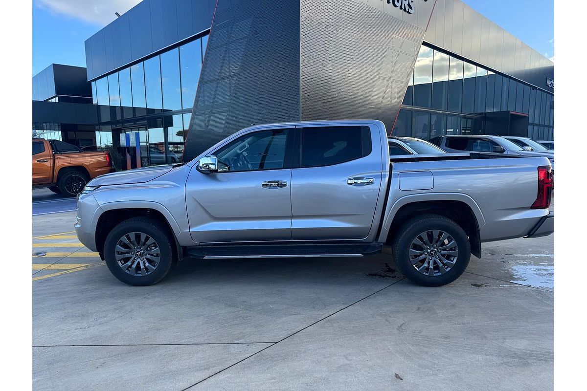 2024 Mitsubishi Triton GLS MV 4X4