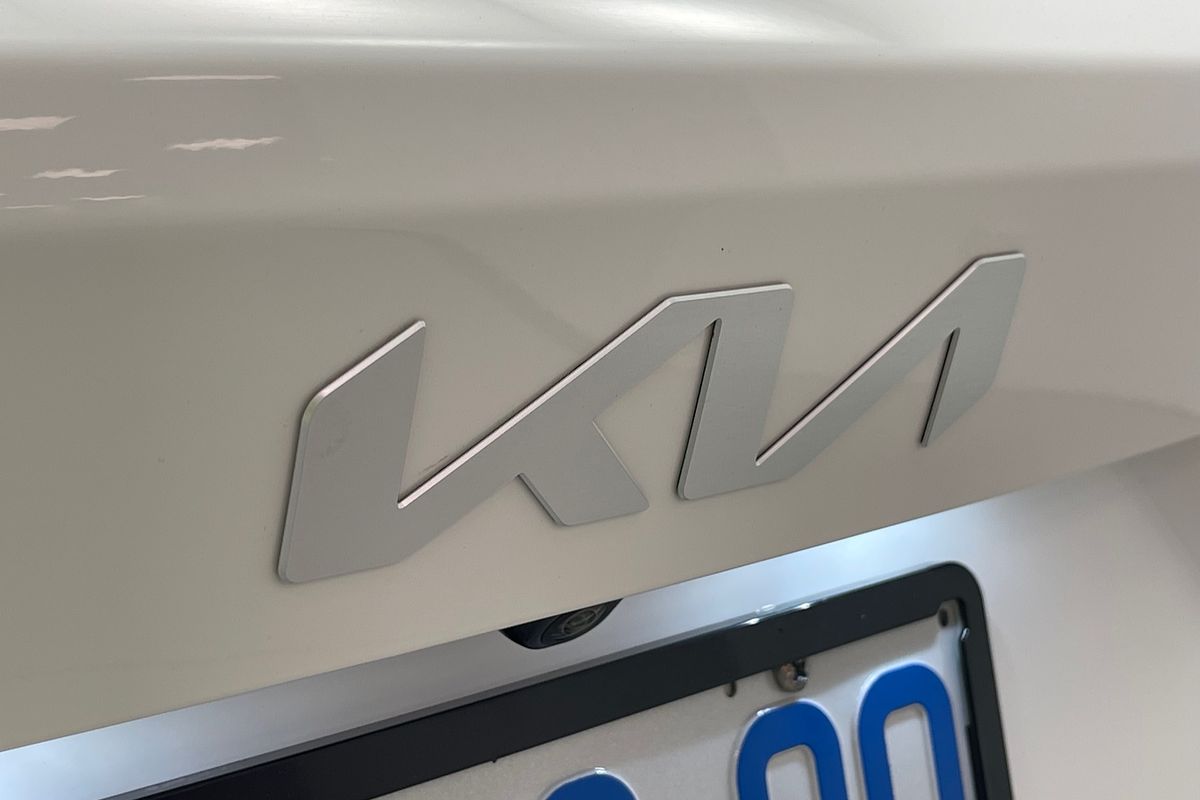 2023 Kia Sorento Sport MQ4