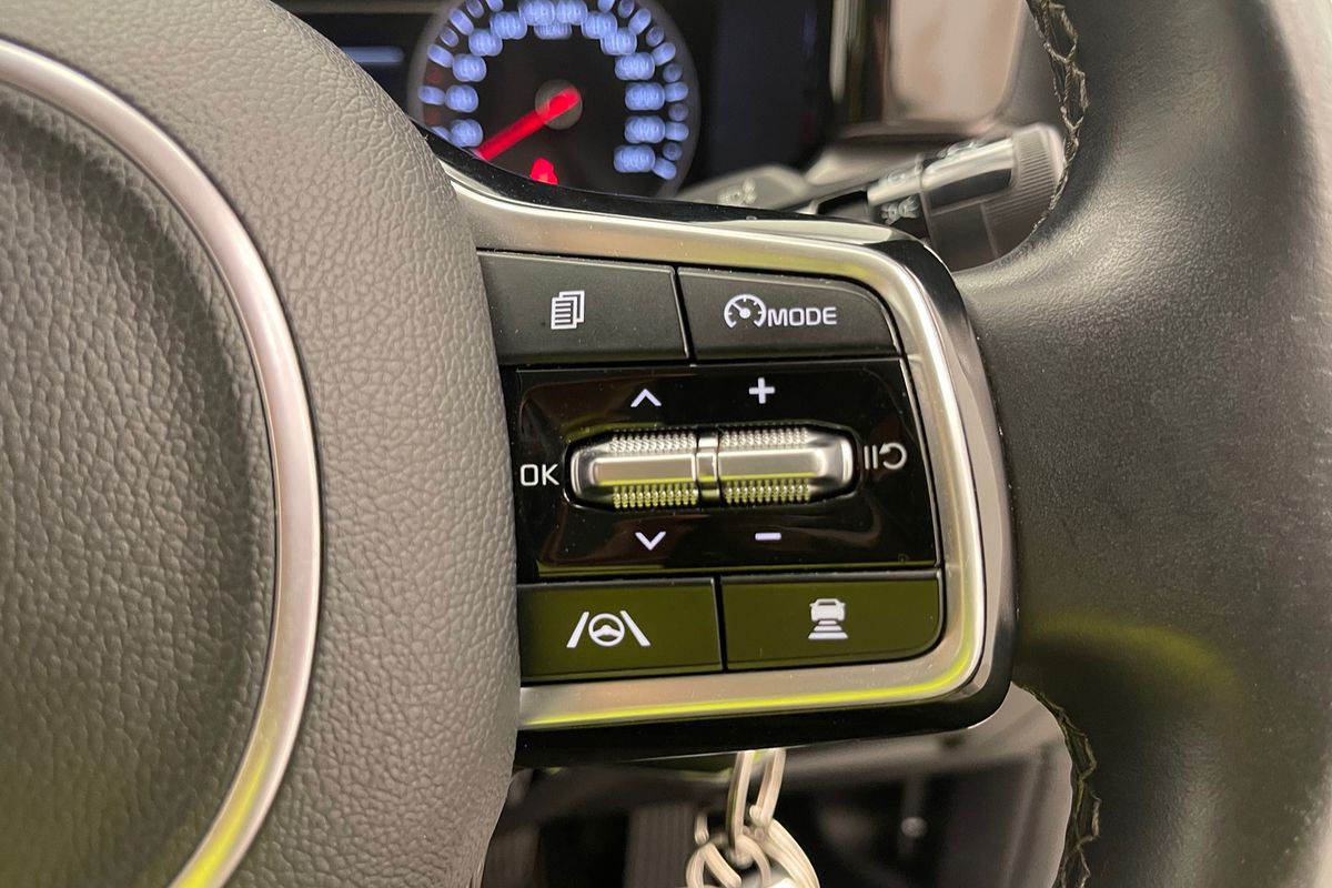 2023 Kia Sorento Sport MQ4