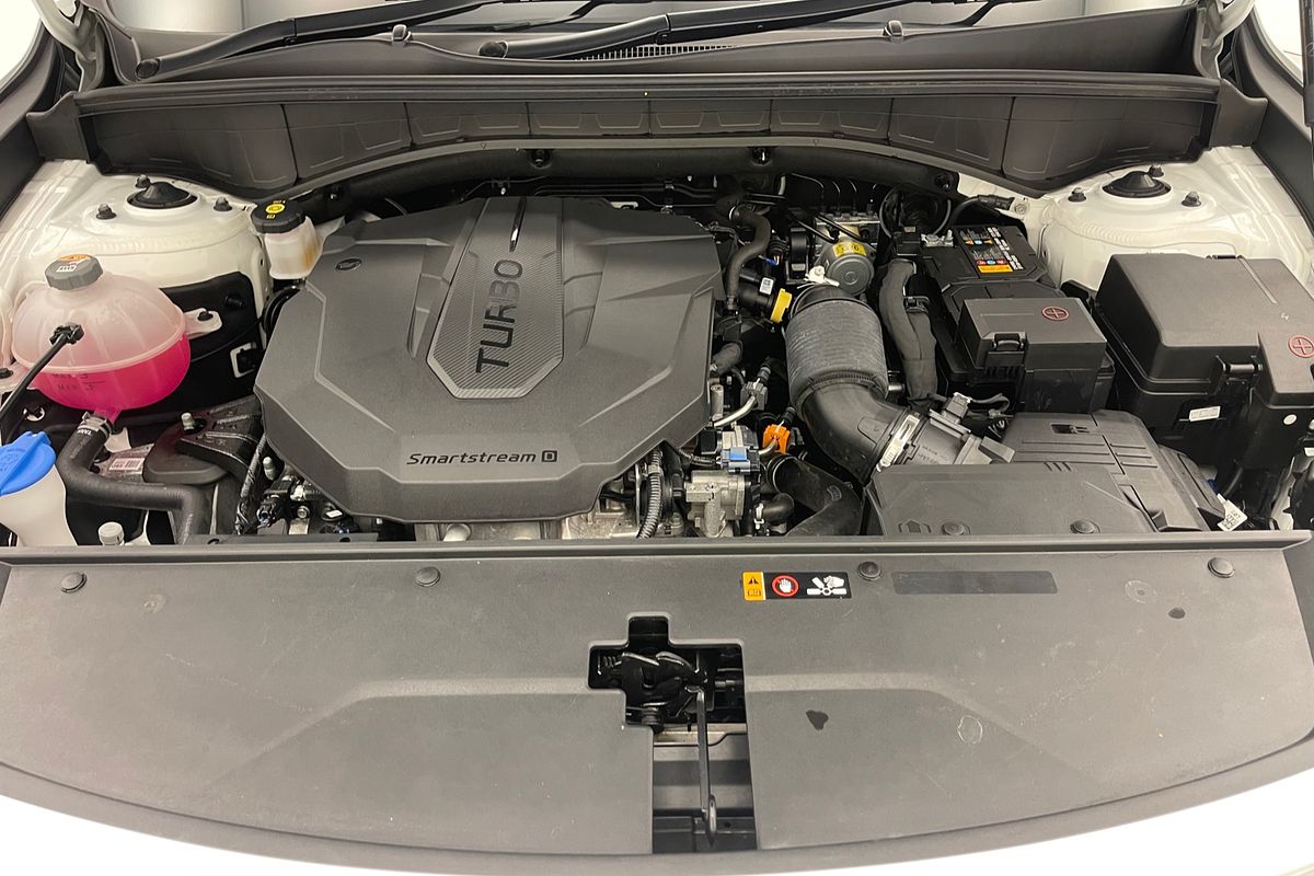 2023 Kia Sorento Sport MQ4