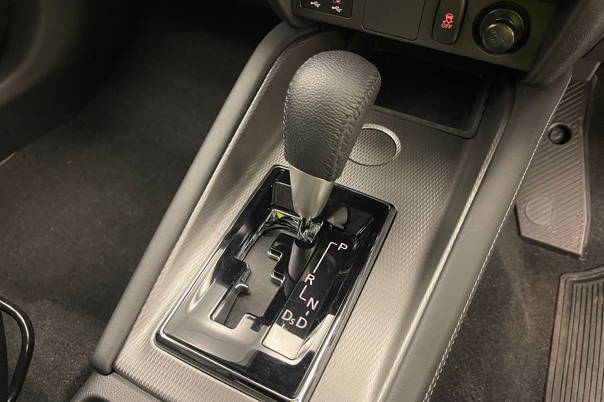 2024 Mitsubishi ASX LS XD