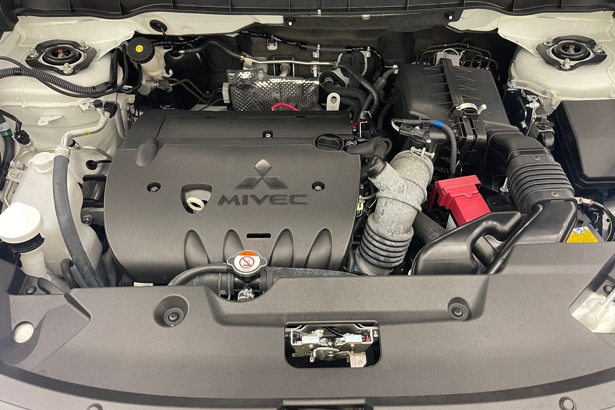 2024 Mitsubishi ASX LS XD