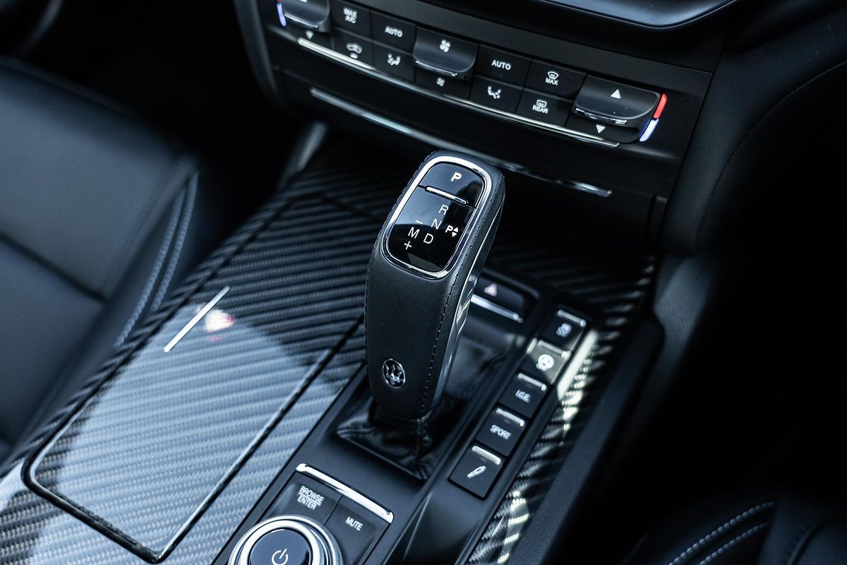 2022 Maserati Ghibli Modena M157