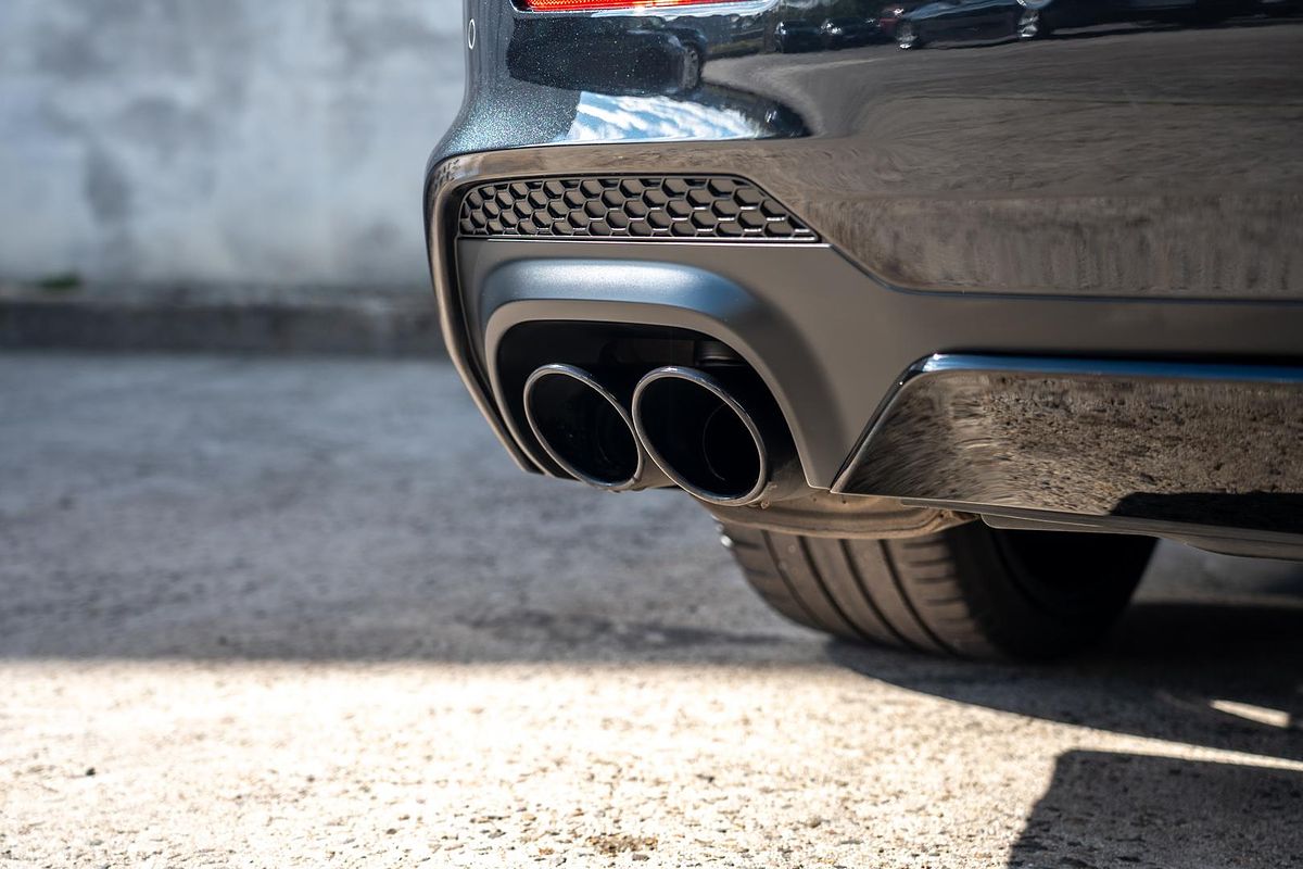 2022 Maserati Ghibli Modena M157