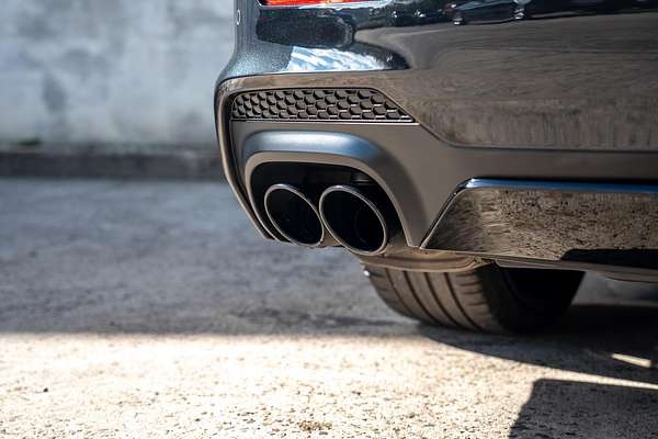 2022 Maserati Ghibli Modena M157