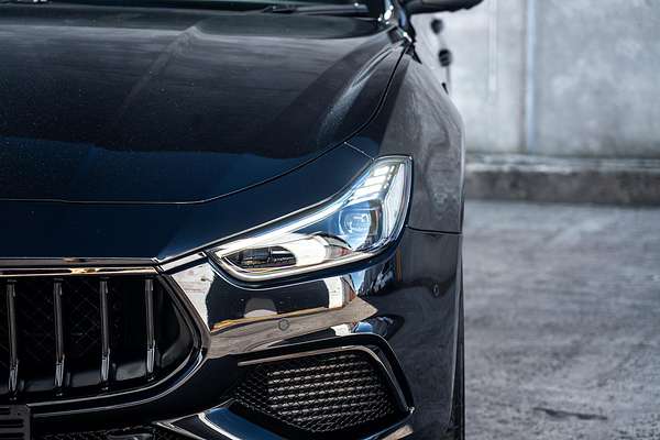 2022 Maserati Ghibli Modena M157