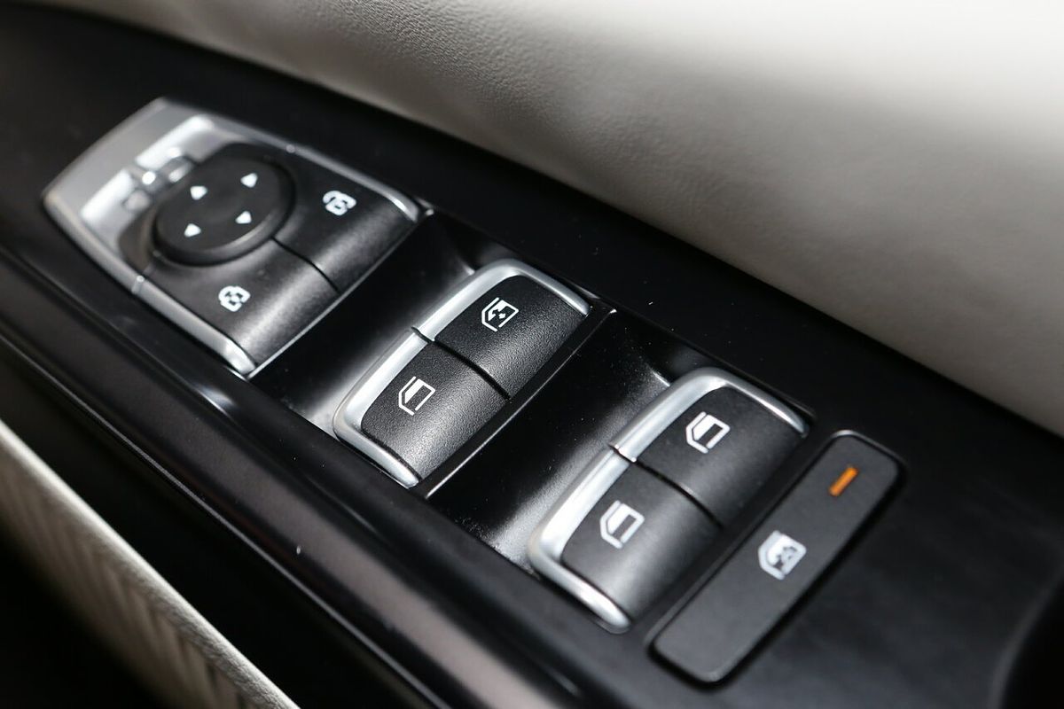 2021 Kia Carnival S KA4