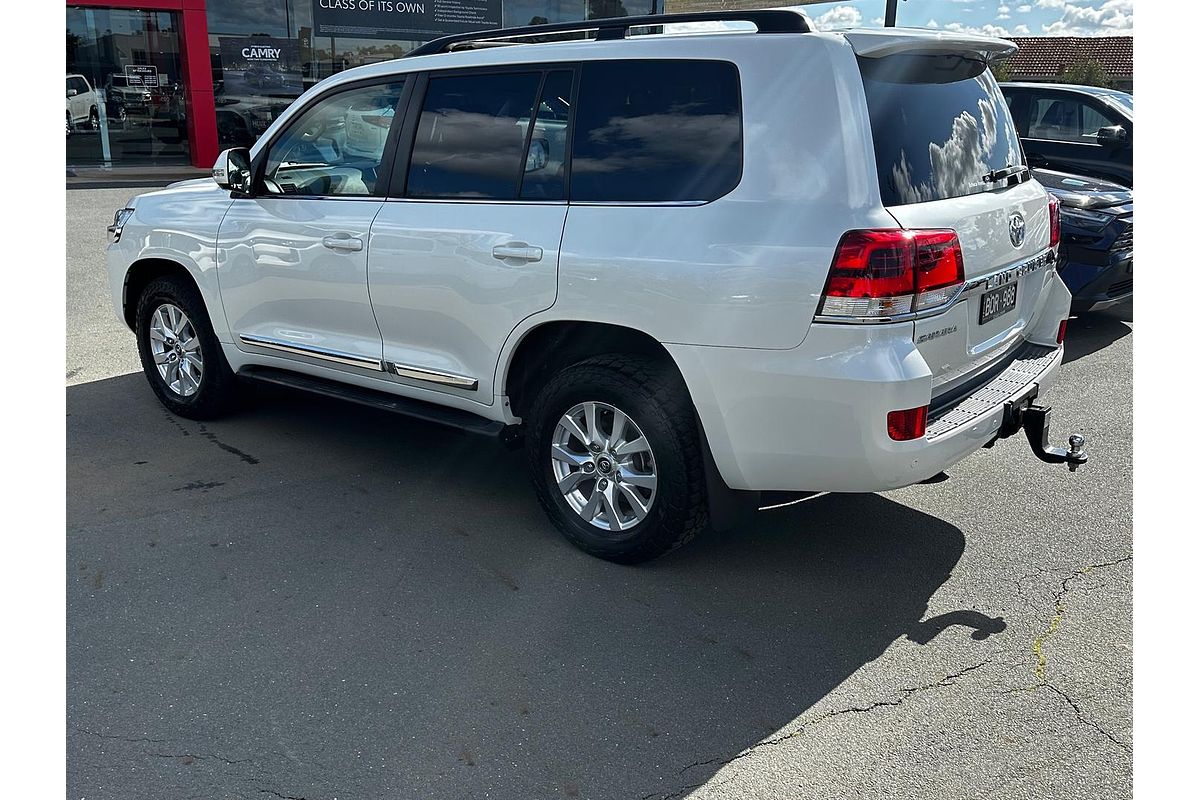 2021 Toyota Landcruiser Sahara VDJ200R