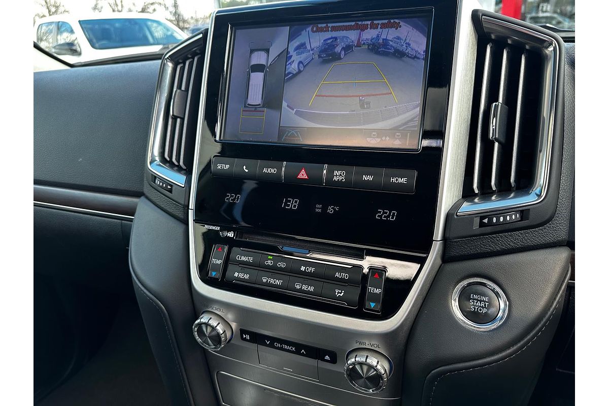 2021 Toyota Landcruiser Sahara VDJ200R