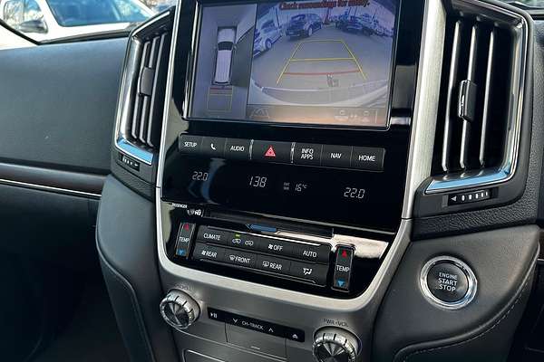 2021 Toyota Landcruiser Sahara VDJ200R