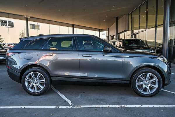 2019 Land Rover Range Rover Velar D240 SE L560