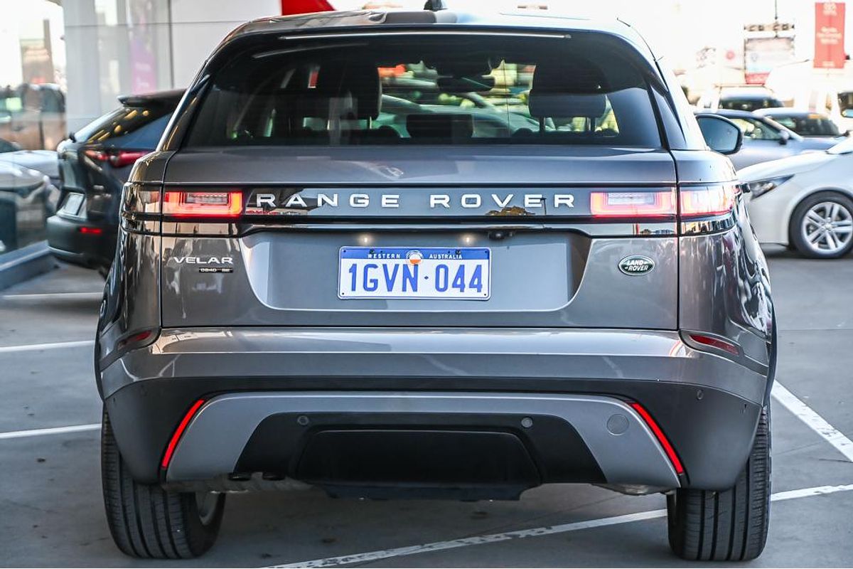 2019 Land Rover Range Rover Velar D240 SE L560