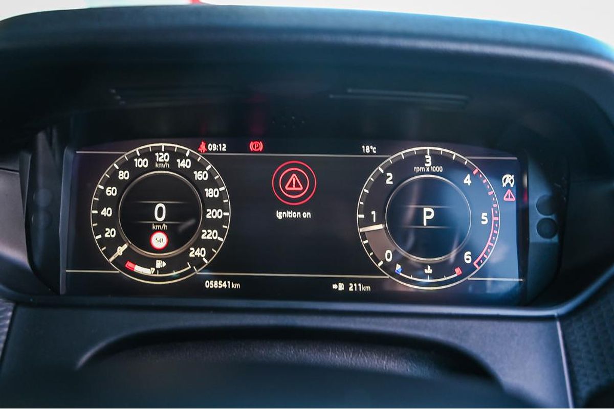2019 Land Rover Range Rover Velar D240 SE L560