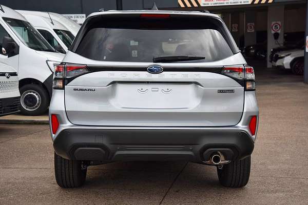 2025 Subaru Forester Hybrid Touring S6