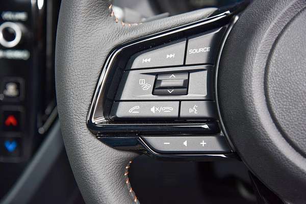 2025 Subaru Forester Hybrid Touring S6