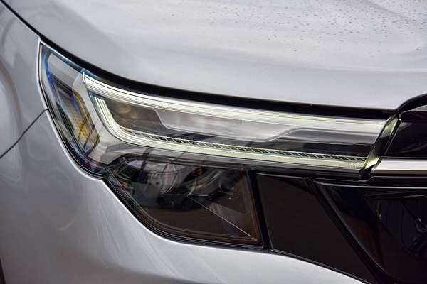 2025 Subaru Forester Hybrid Touring S6